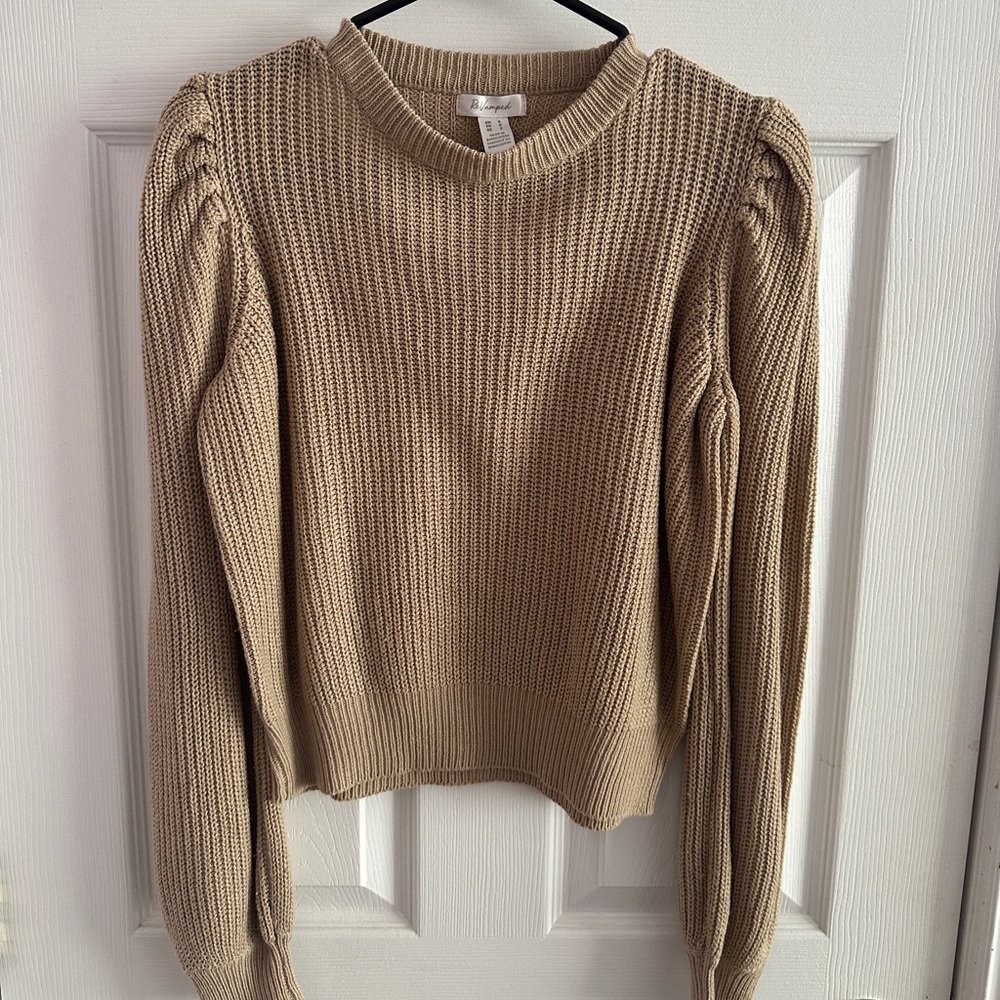 Woman’s sweater